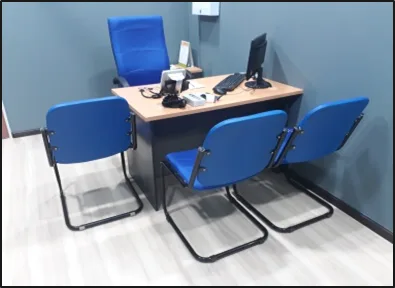 Private consultation room at Klinik Mesra